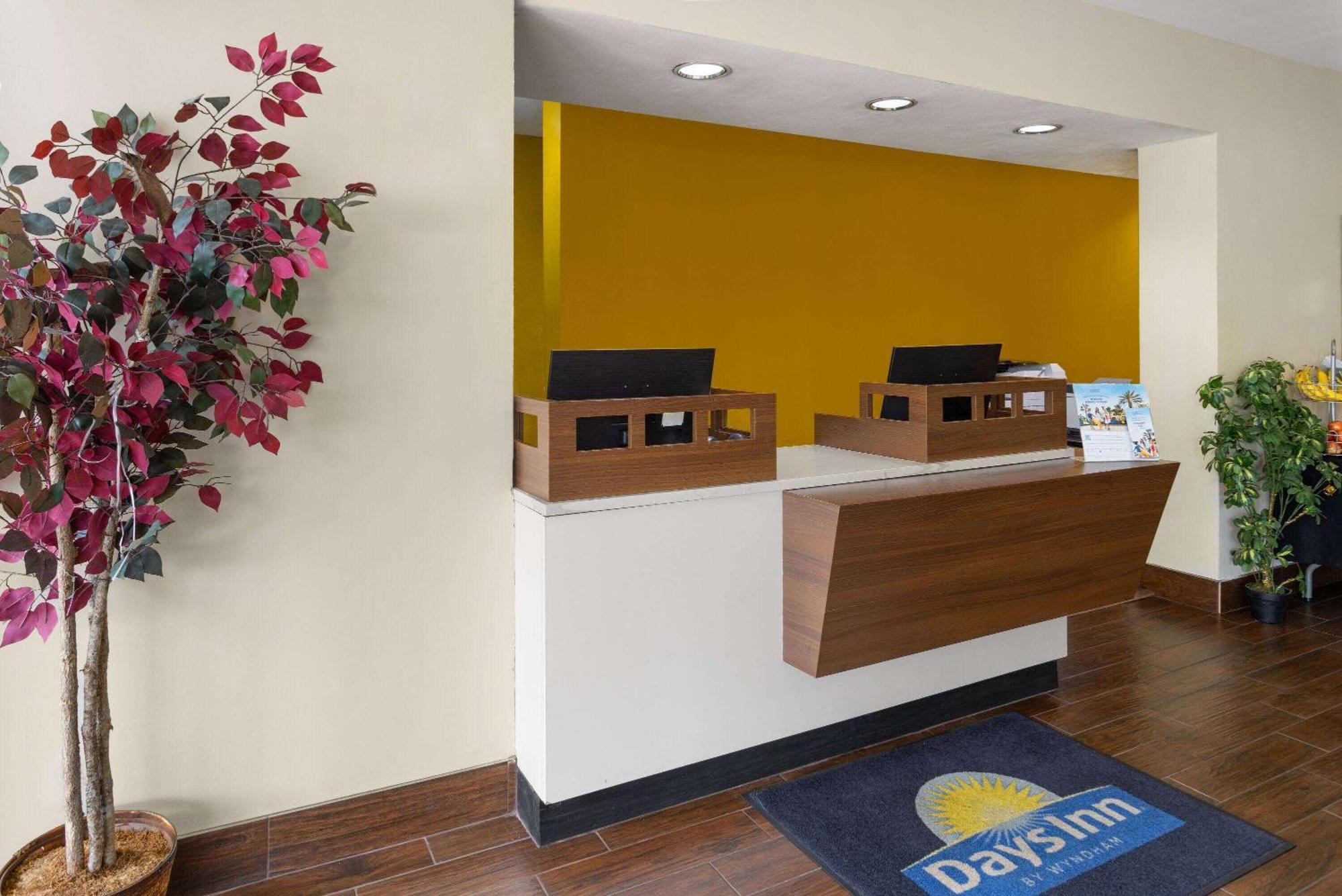 Days Inn By Wyndham Pottstown Exteriér fotografie